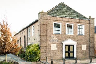 Omzien Uitvaartbegeleiding opent rouwhuiskamer